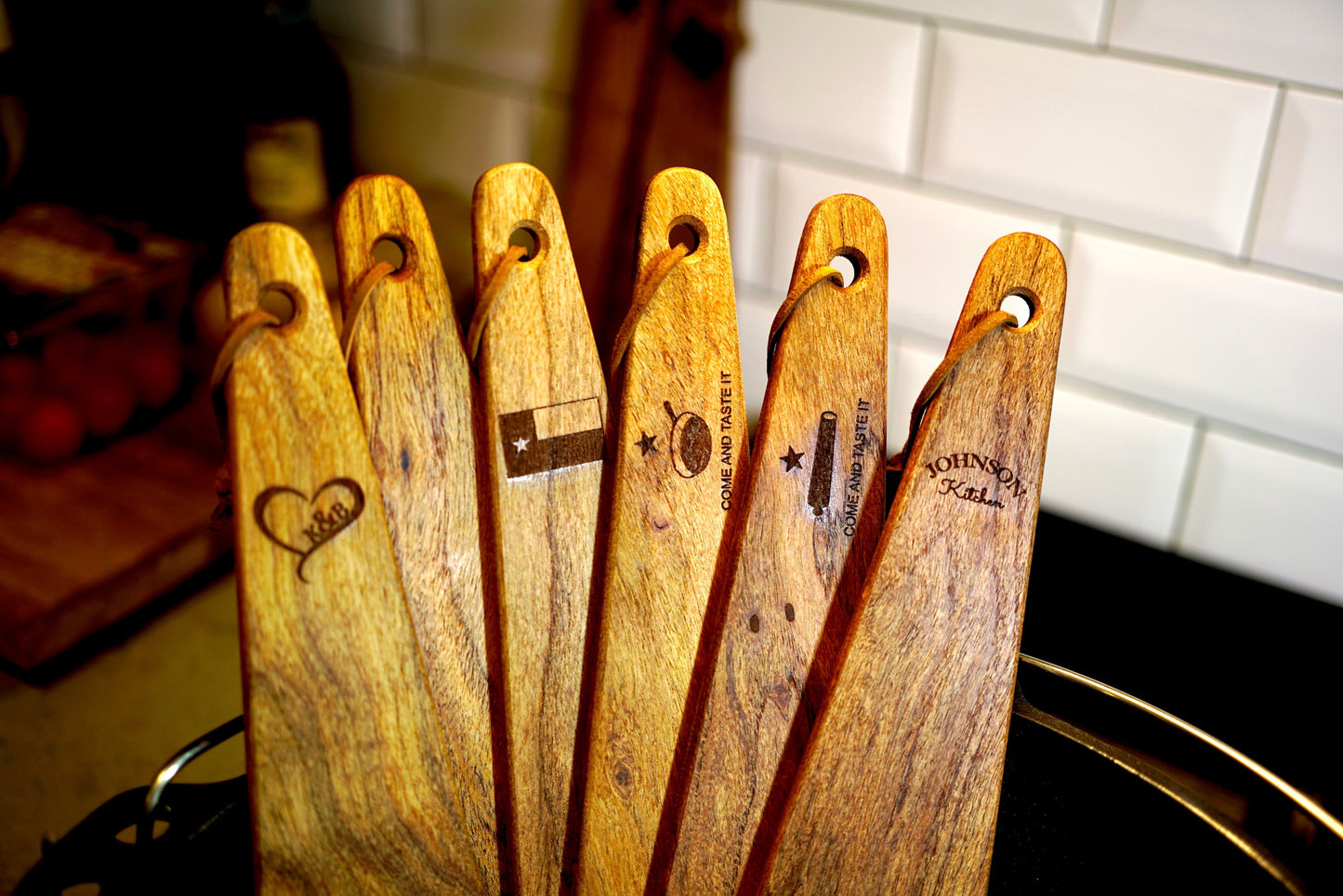 Cowboy Spatula ® Original With Texas Flag - Horizontal