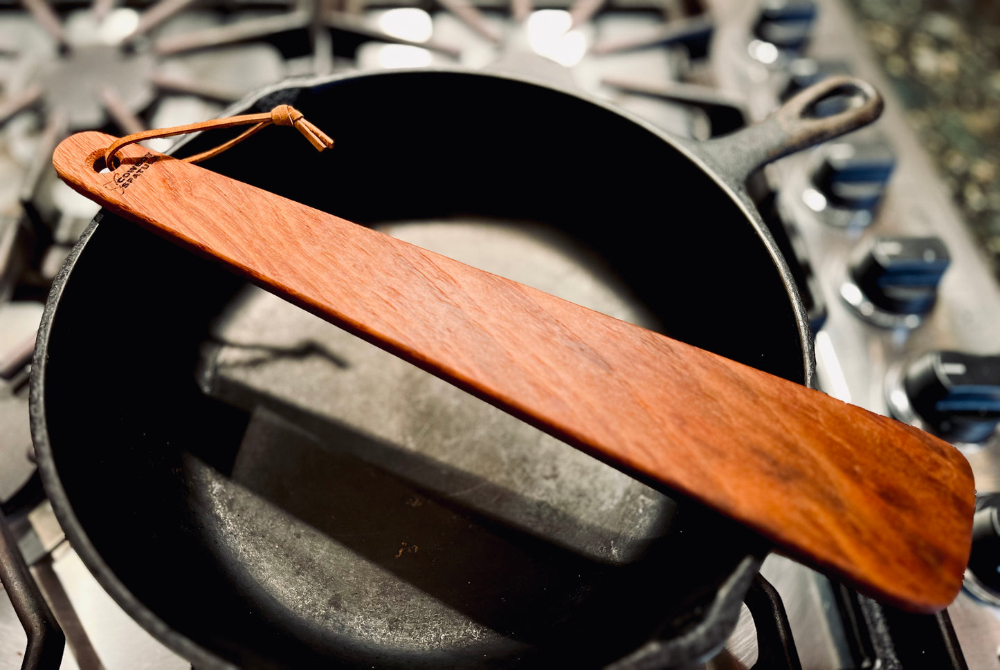 Cowboy Spatula ® Slim With Texas Flag - Horizontal